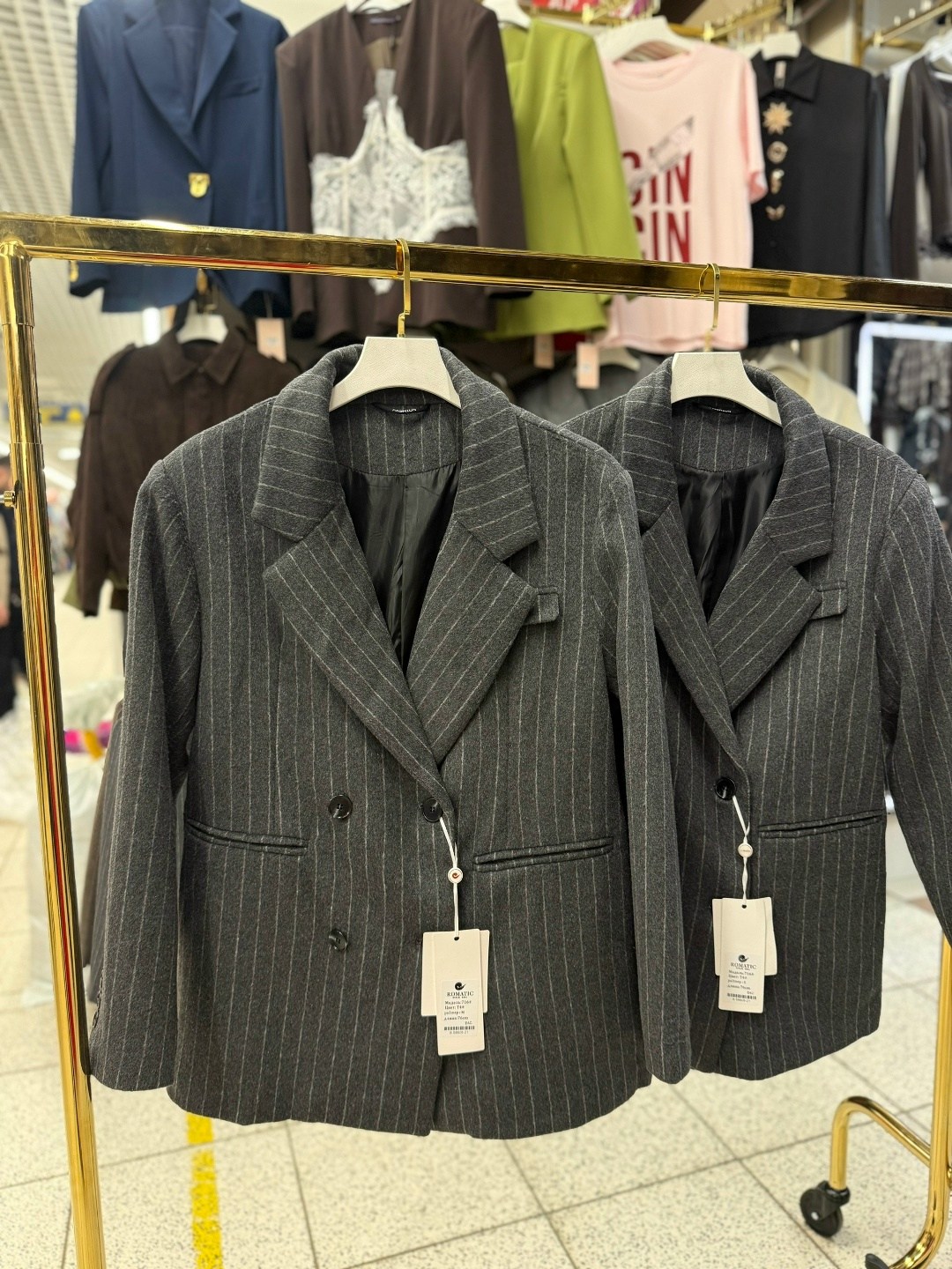 жакет,пиджак,жакет двубортный,жакет пиджак,серый пиджак