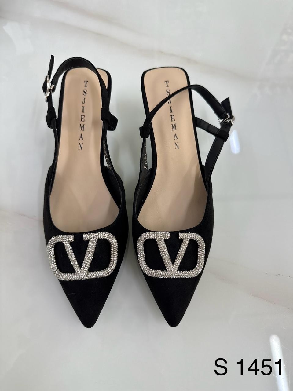 босоножки valentino,,туфли valentino,валентино гаравани  женская,женские босоножки