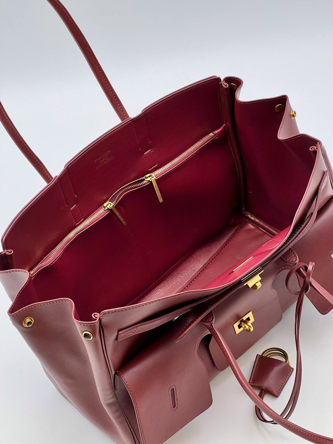 сумка balenciaga,женская сумка balenciaga,сумка,сумка женская,сумка бордовая