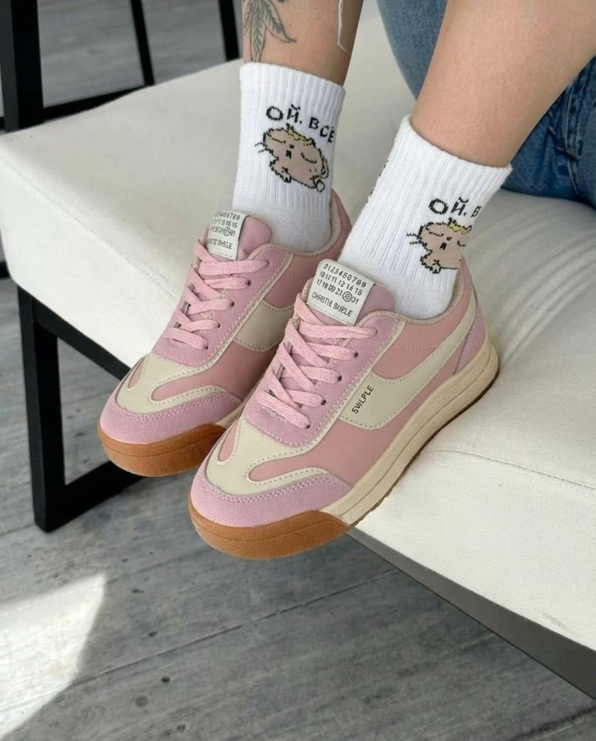 кроссовки женские,белые кроссовки женские,стильные кроссовки,модные кроссовки,белые кроссовки