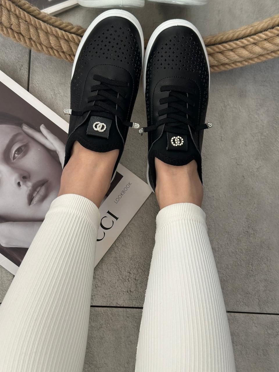 ,кроссовки женскиe, женская,кеды кожаные с перфорацией,кеды кроссовки