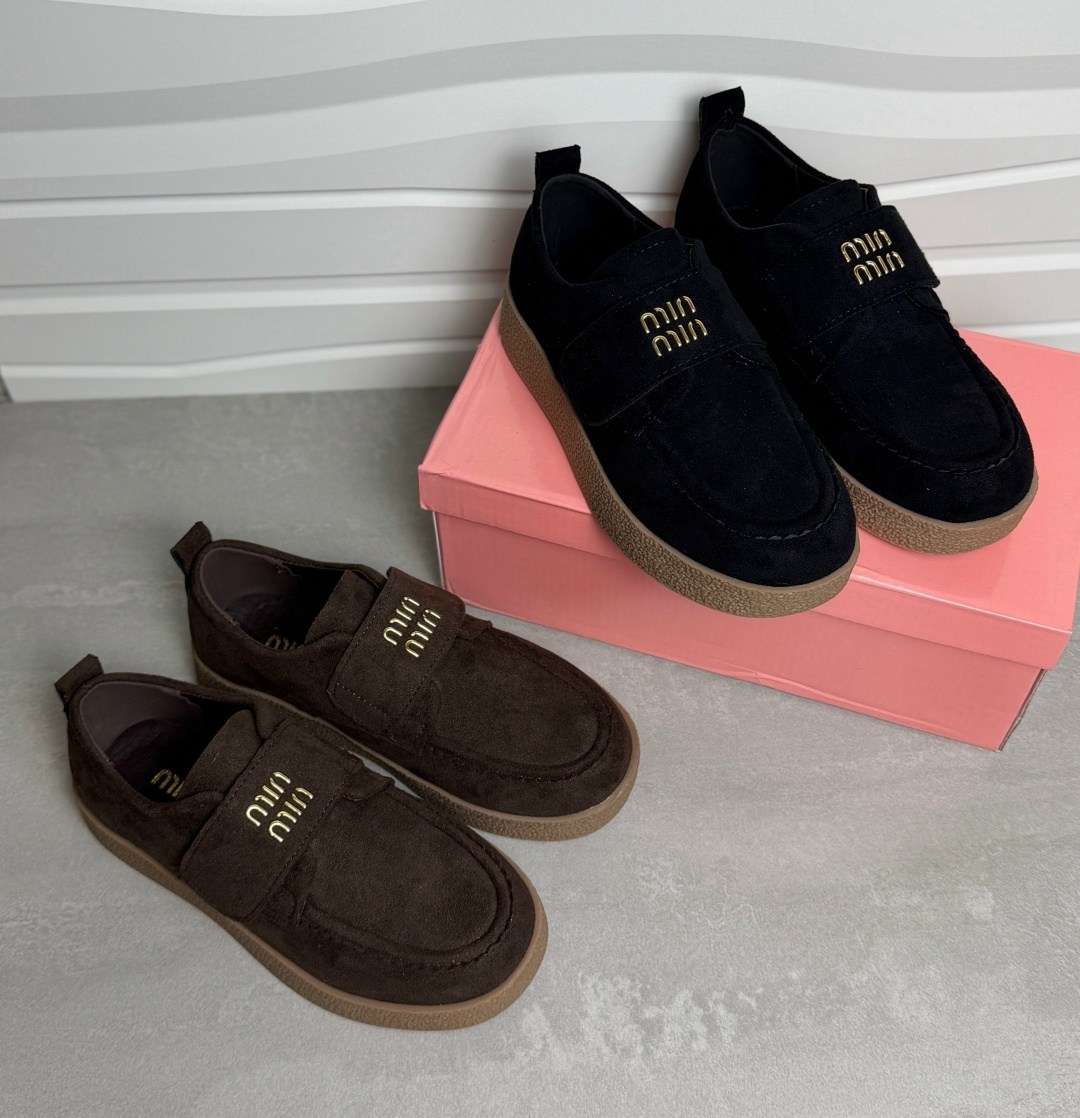 замшевые лоферы miu miu на высокий подошве и фирменной фурнитурой,,лоферы замш,женская ,замшевые лоферы женские