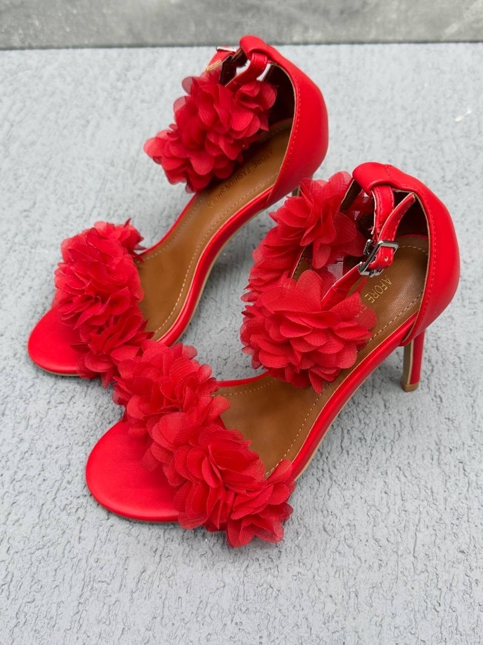 женские босоножки,босоножки открытые,модные босоножки,свадебные босоножки,босоножки с воланами