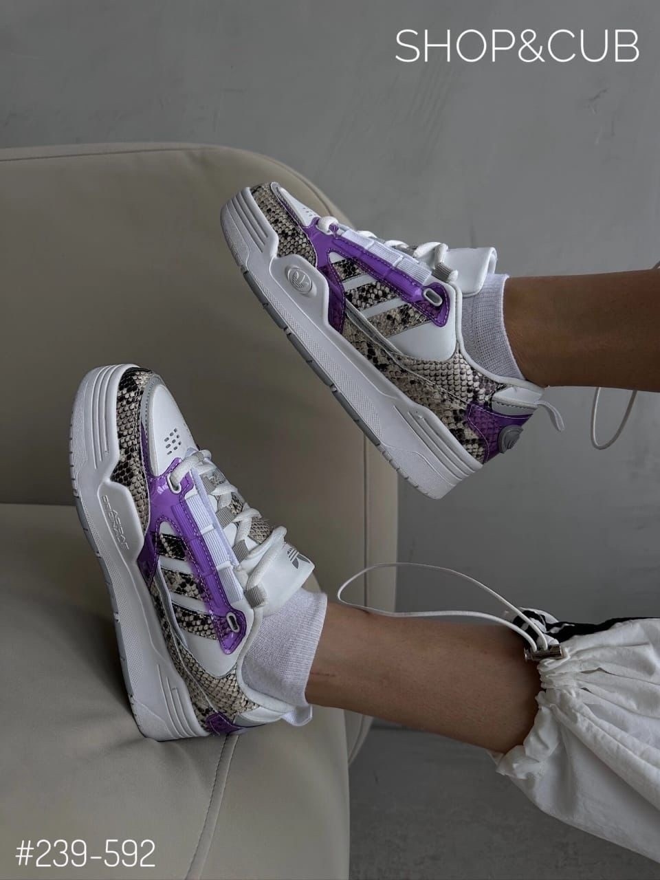 ,женские кроссовки,adidas женские кроссовки,кроссовки adidas,кроссовки adidas originals adi 2000