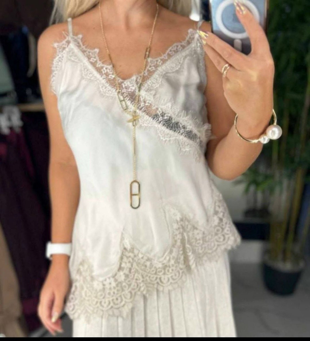 шелковый топ,топ шелковый с кружевом,топ с кружевом,кружевная майка,топ атласный с кружевом