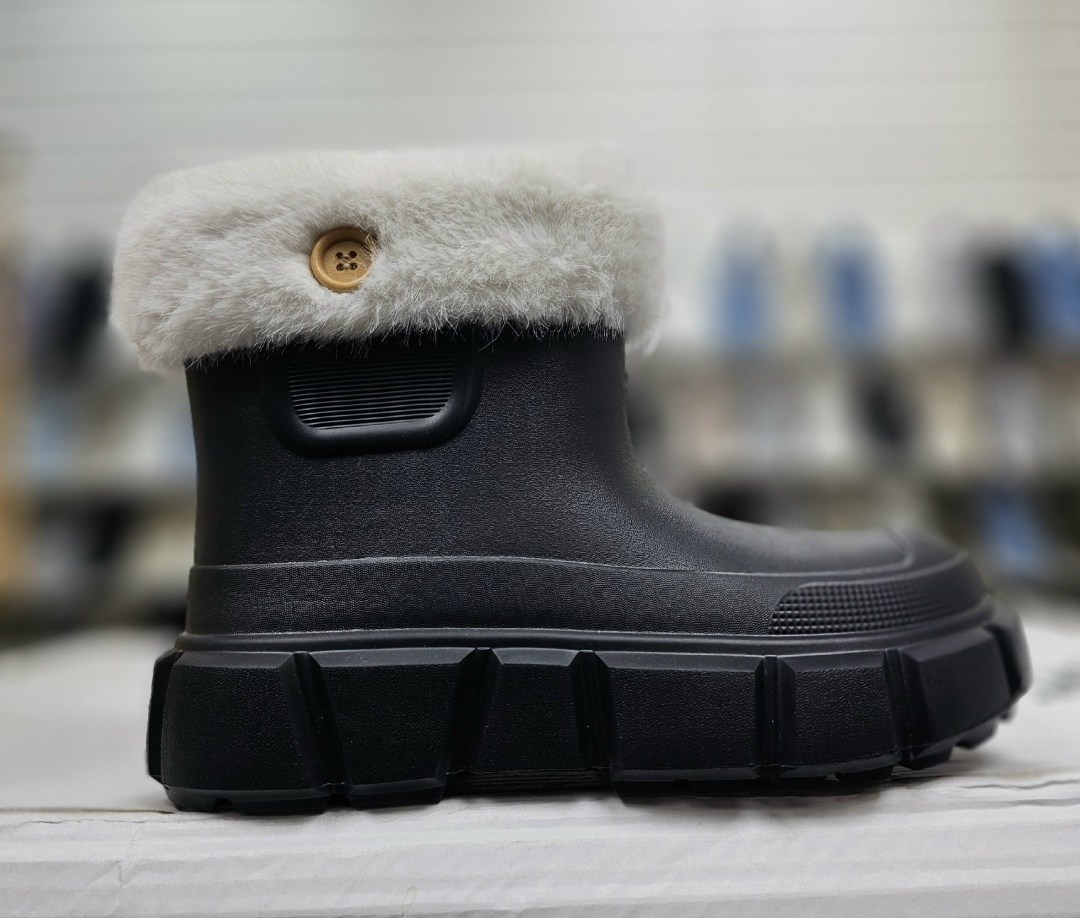 резиновые сапоги,женские резиновые сапоги,,полусапоги,сапожки