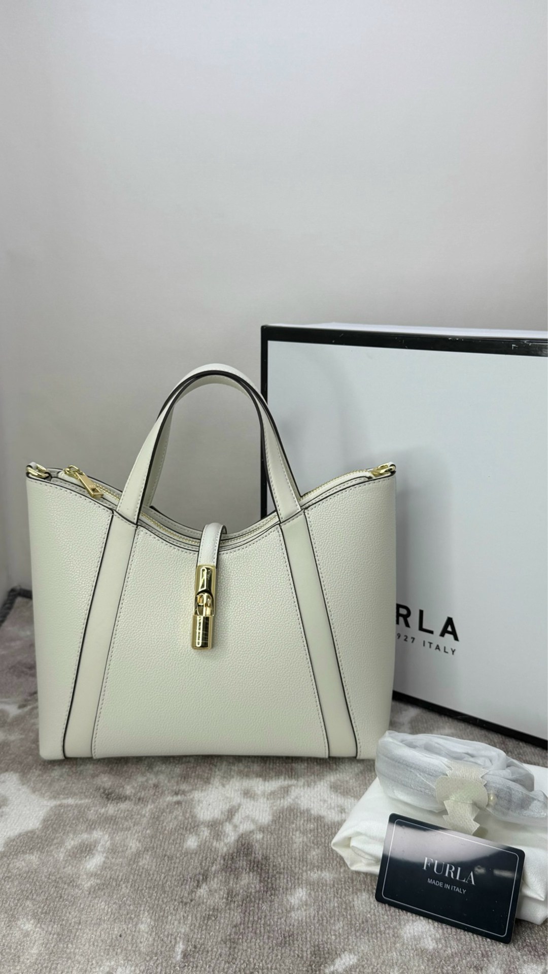 сумка furla,женская сумка furla,бежевая сумка,сумка furla оригинал,сумка