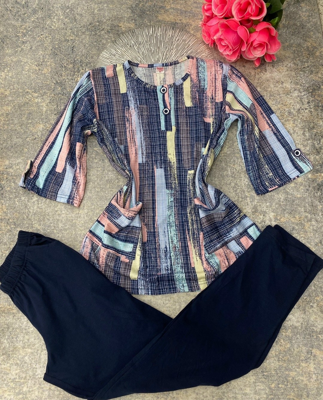 брючные женские костюмы,женские костюмы,костюм с брюками,стильная блузка,комплект женских