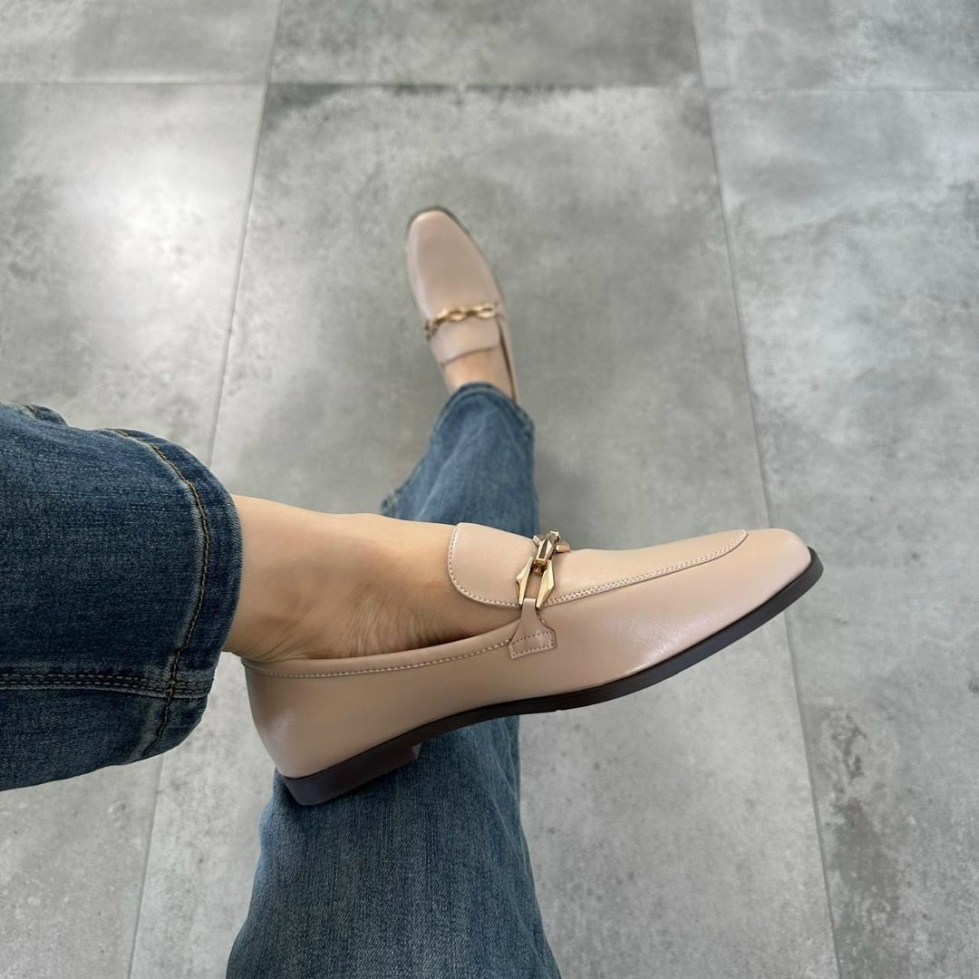 ,лоферы женские,лоферы женские модные,лоферы модные,бежевые лоферы