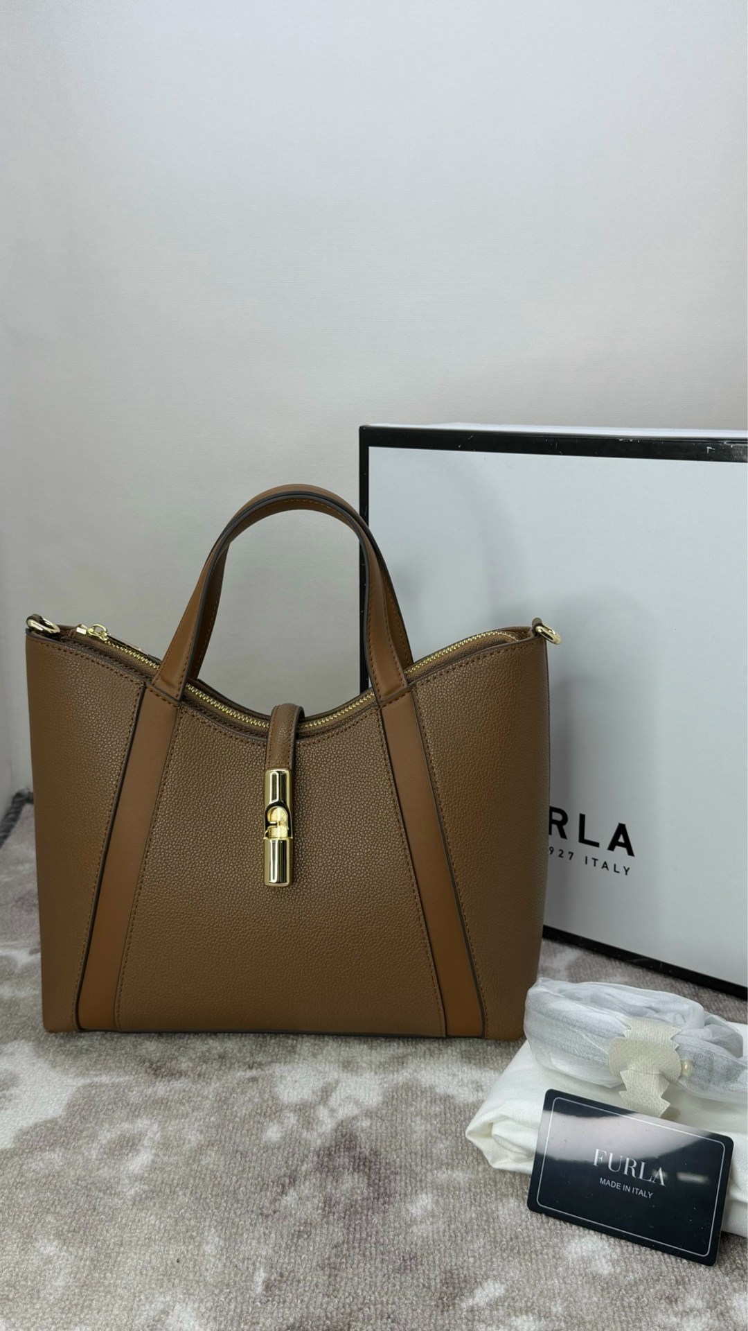 сумка furla,женская сумка furla,бежевая сумка,сумка furla оригинал,сумка