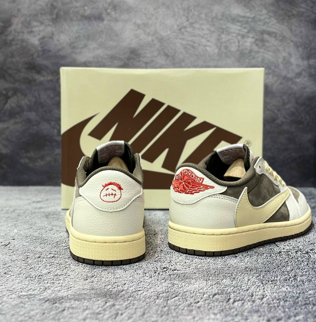 nike air jordan 1 low travis scott,nike air jordan 1 low travis scott reverse mocha,nike air jordan 1 low x travis scott,air jordan 1 low travis scott,кроссовки nike air jordan 1 low travis scott oliv