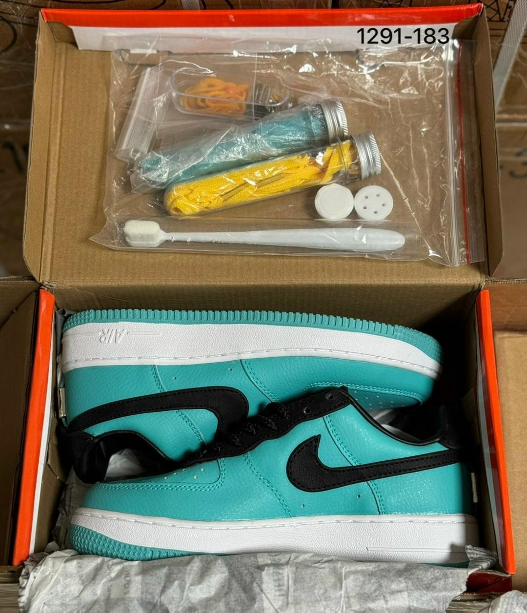 найк форсы тиффани,кроссовки nike air force tiffany,кроссовки air force 1 tiffany nike,nike air force 1 tiffany,nike air force 1 low
