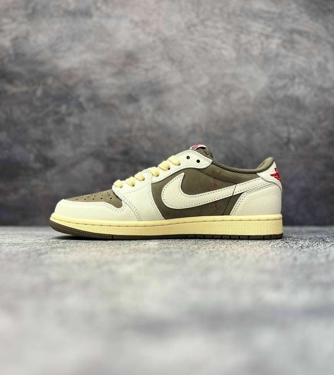 nike air jordan 1 low travis scott,nike air jordan 1 low travis scott reverse mocha,nike air jordan 1 low x travis scott,air jordan 1 low travis scott,кроссовки nike air jordan 1 low travis scott oliv