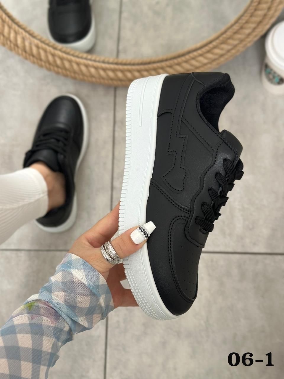 кроссовки женские,белые кроссовки женские,белые кроссовки,,модные белые кроссовки женские