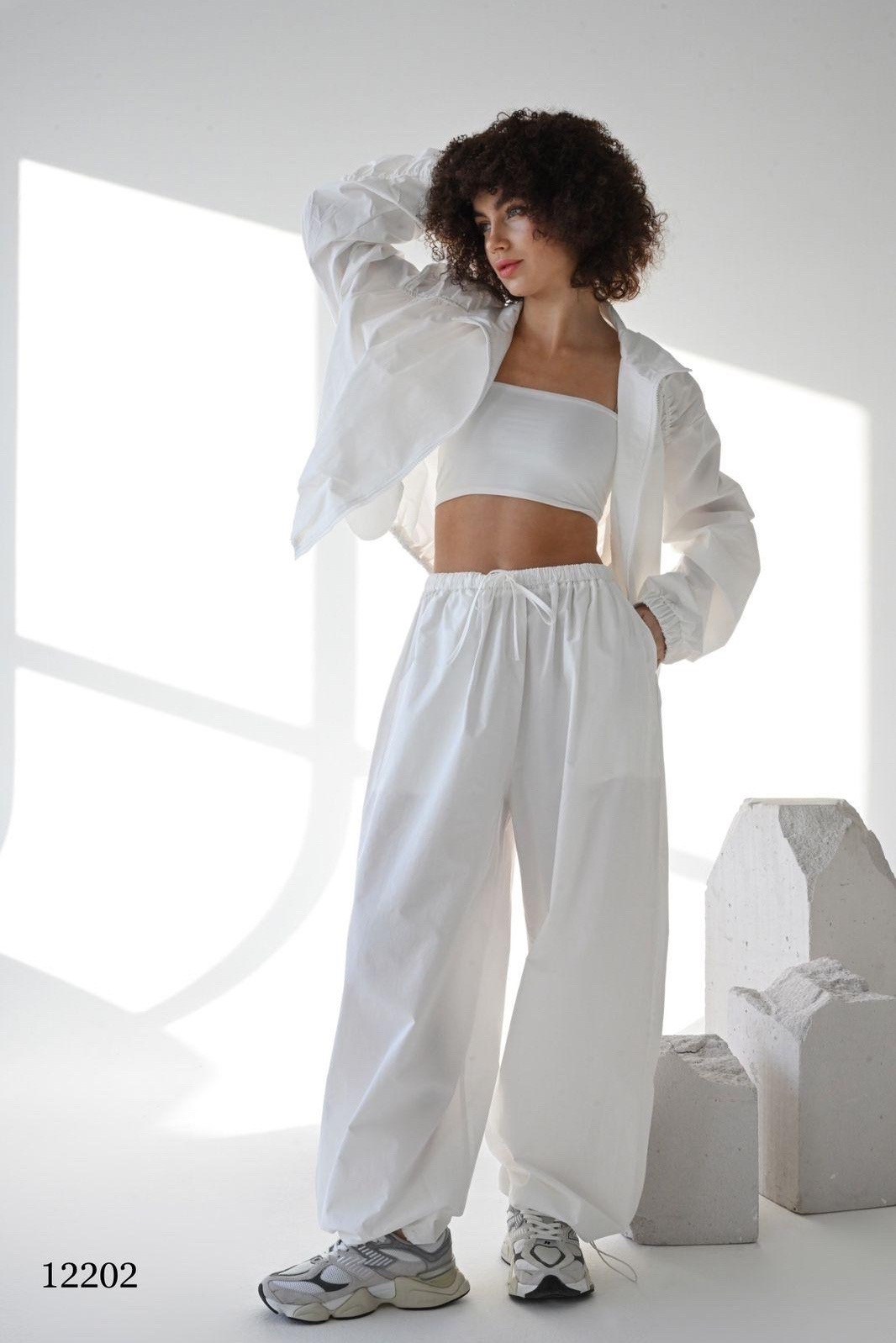 бомбер куртка,легкая куртка,женская куртка бомбер,ветровка бомбер,куртка