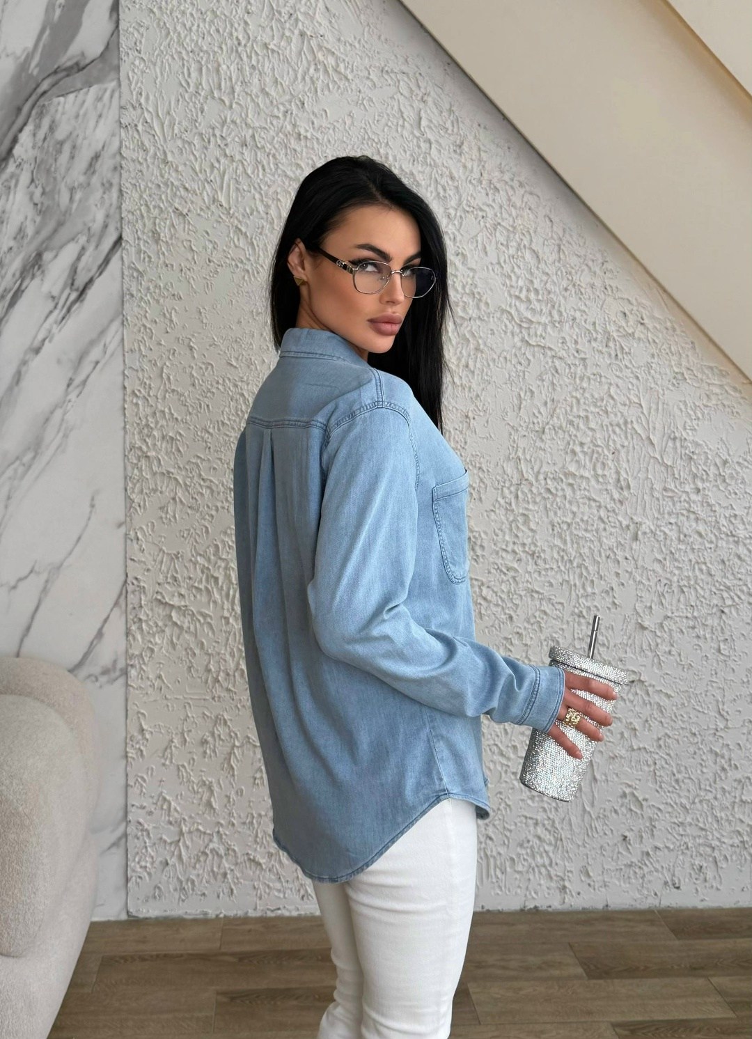 рубашка джинсовая женская,рубашка джинсовая оверсайз цвет голубой,женская джинсовая рубашка оверсайз,рубашка джинсовая оверсайз,джинсовая рубашка