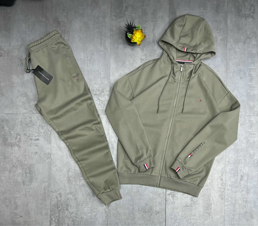 спортивный костюм tommy hilfiger,спортивный костюм томми хилфигер,мужской спортивный костюм на флисе,спортивные костюм,мужские спортивные костюмы
