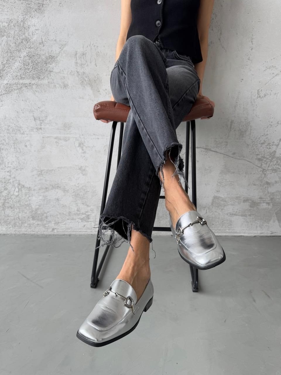 лоферы женские,модные лоферы,лоферы туфли,массивные лоферы,золотистые лоферы