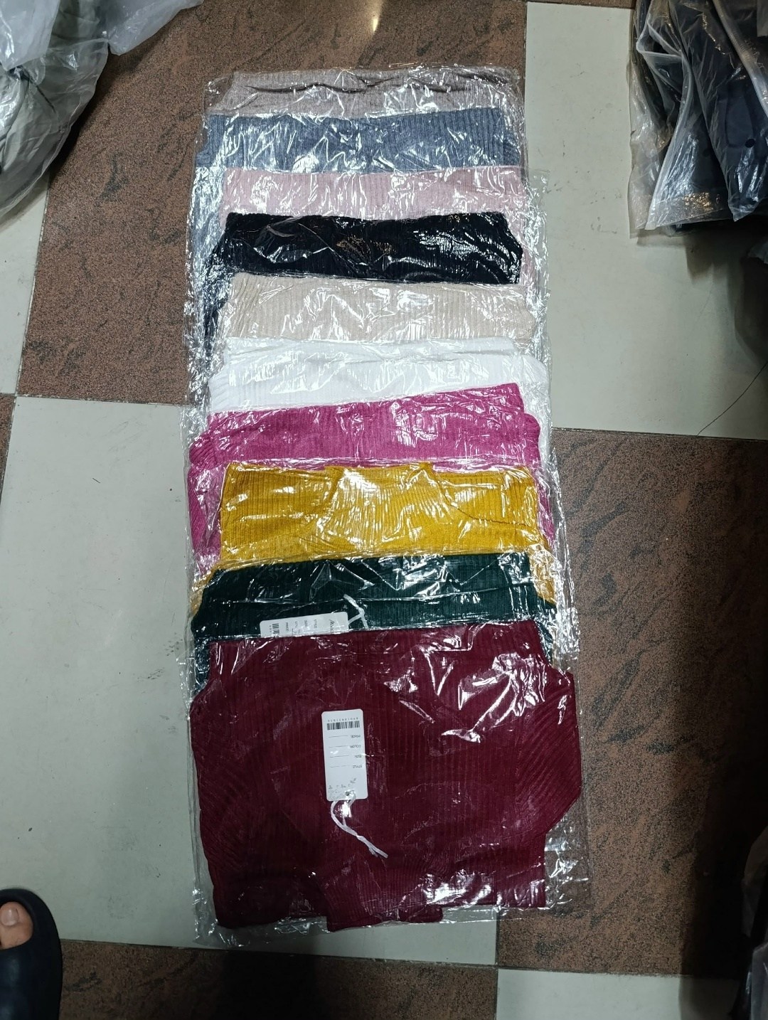 трикотажный,,вельветовая ткань,брюки женские вельветовые