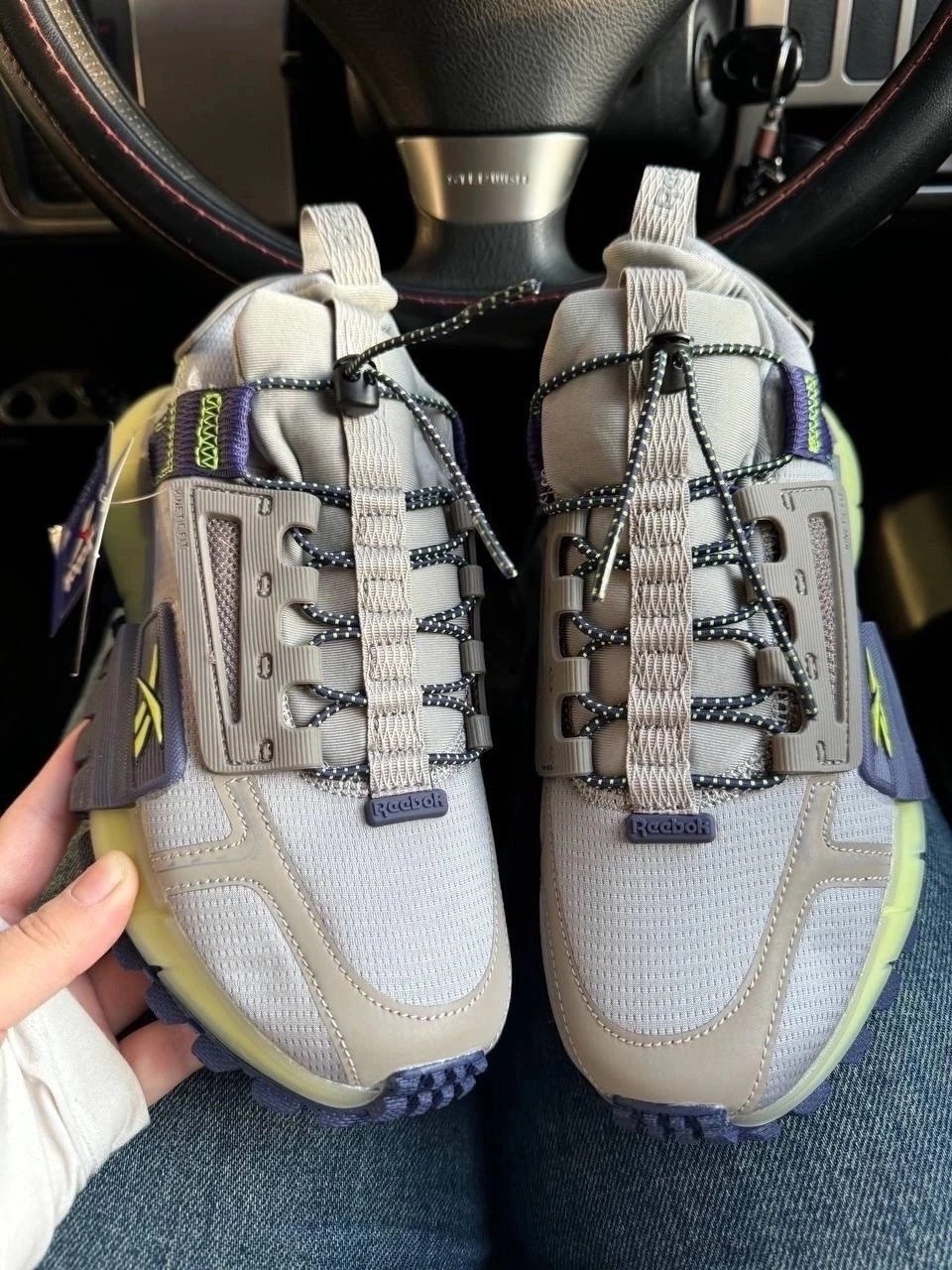 кроссовки reebok zig kinetica edge,кроссовки reebok zig kinetica,кроссовки reebok,трендовые кроссовки,кроссовки рибок zig kinetica edge