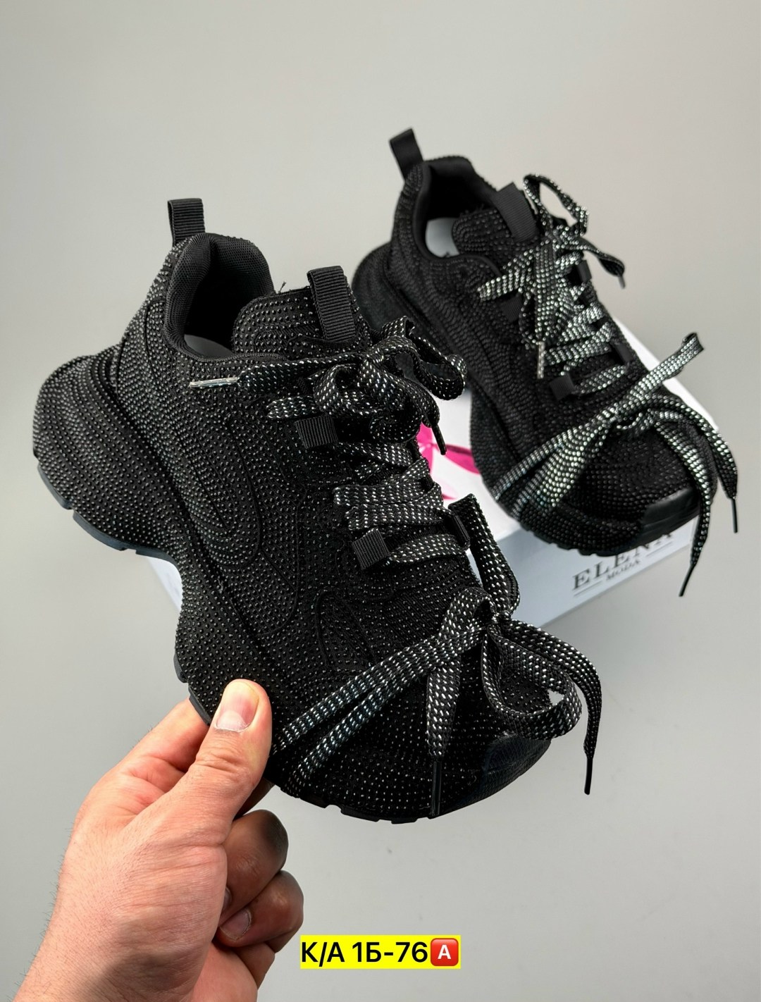 ,женские кроссовки,черные кроссовки,обуви, кроссовки