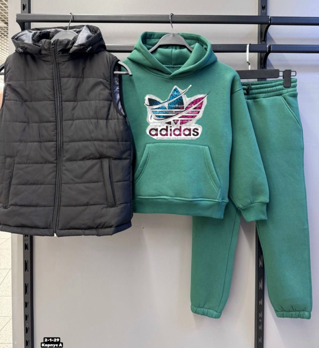 ,костюме тройке,детские костюмы,одежда с рынка