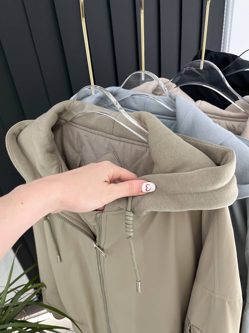 брендовые куртки,стильная куртка,куртка бомбер,куртка,куртка демисезонная