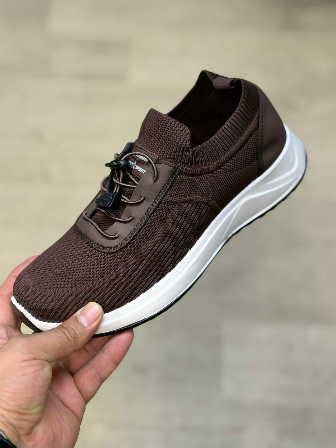 ,кроссовки повседневные,женские кроссовки,мужская  кроссовки,спортивная