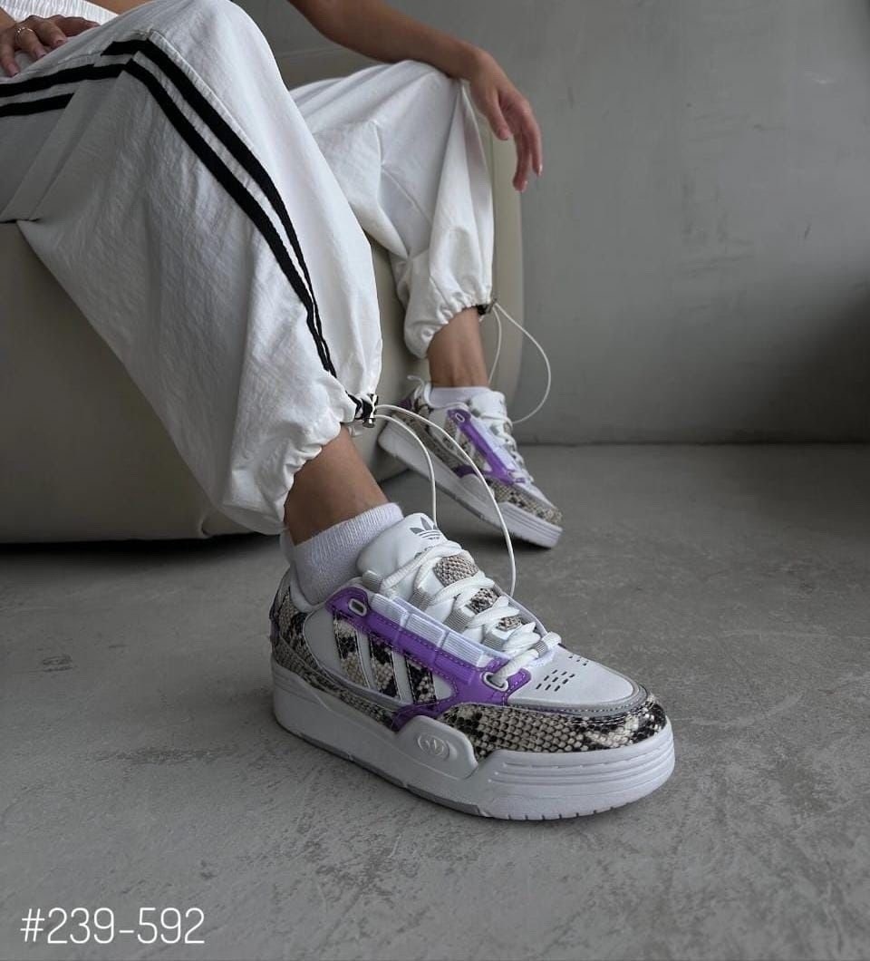 ,женские кроссовки,adidas женские кроссовки,кроссовки adidas,кроссовки adidas originals adi 2000