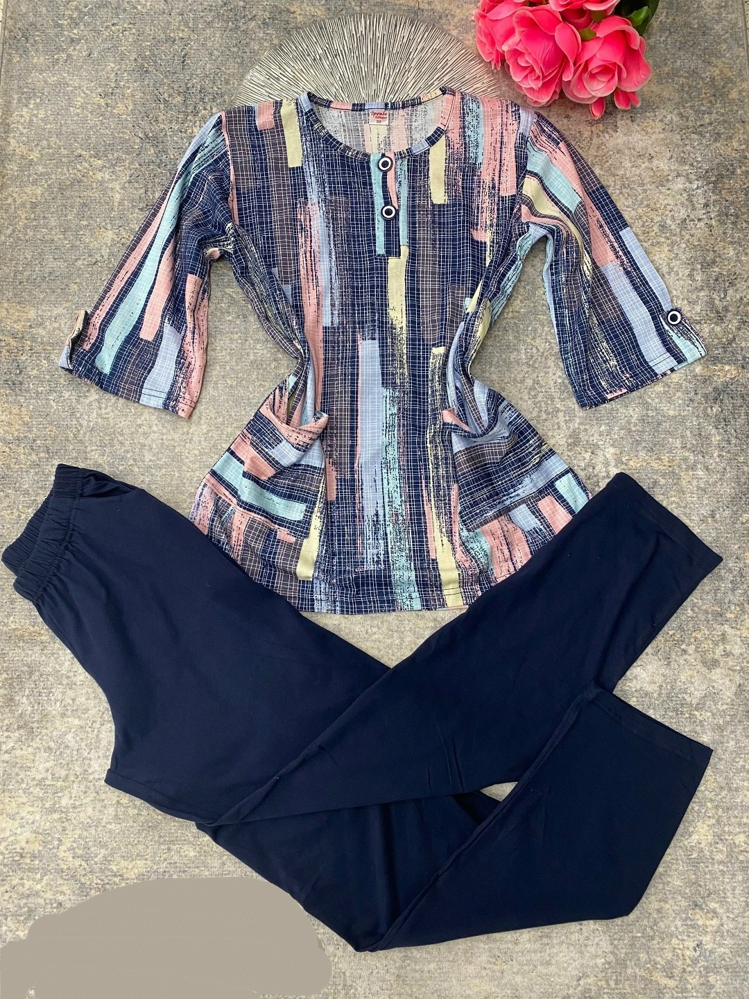 брючные женские костюмы,женские костюмы,костюм с брюками,стильная блузка,комплект женских