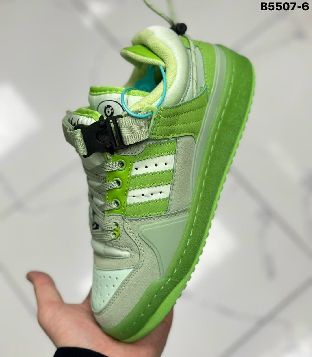 кроссовки adidas,кроссовки bad bunny x adidas forum buckle low,кроссовки адидас,мужские кроссовки adidas,кроссовки