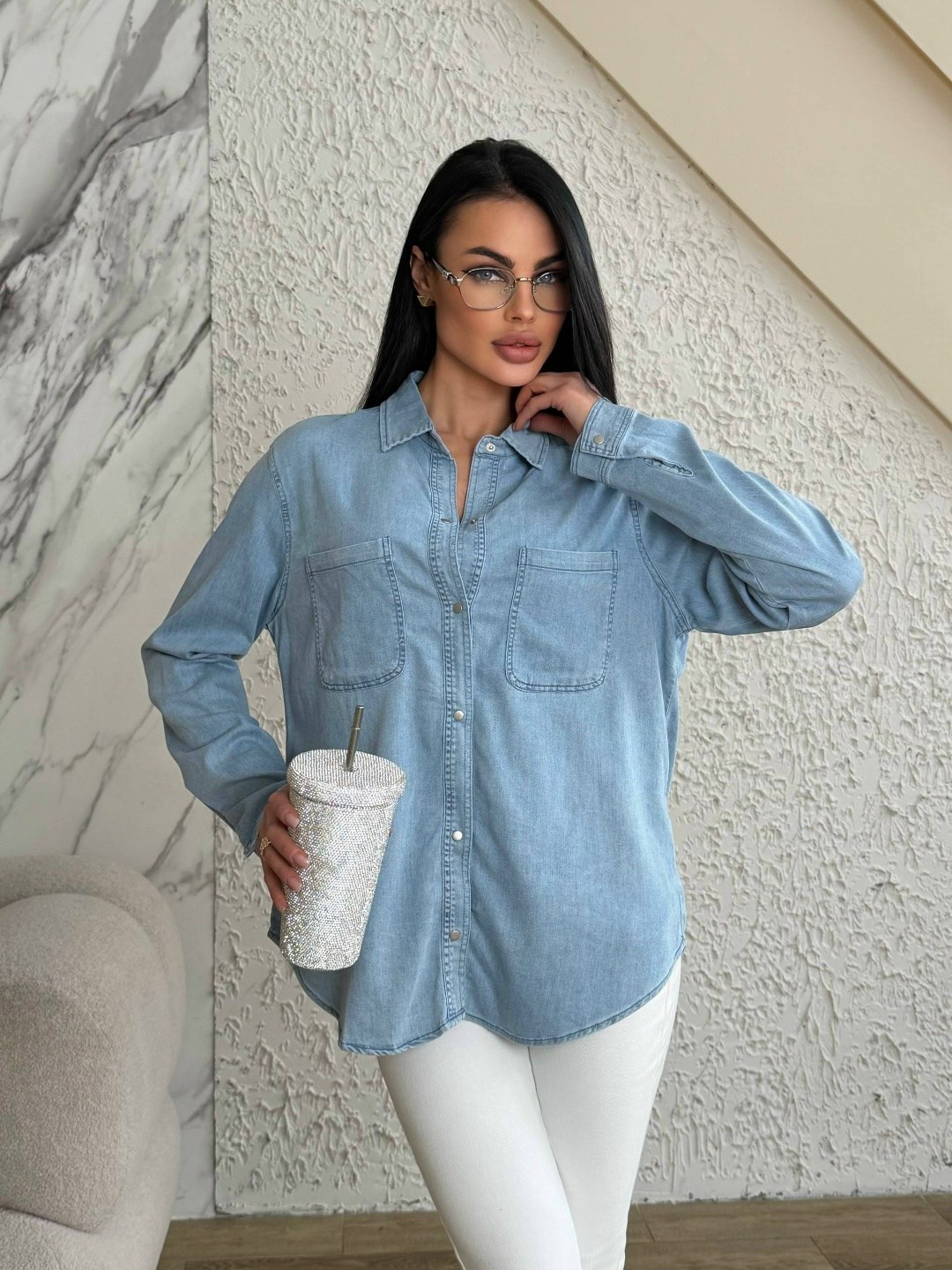 рубашка джинсовая женская,рубашка джинсовая оверсайз цвет голубой,женская джинсовая рубашка оверсайз,рубашка джинсовая оверсайз,джинсовая рубашка