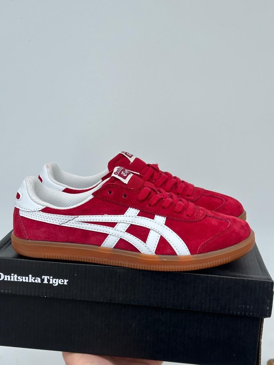 кроссовки onitsuka tiger,onitsuka tiger кроссовки бордовые,кроссовки onitsuka tiger tokuten,асикс тайгер кеды,кроссовки asics onitsuka tiger
