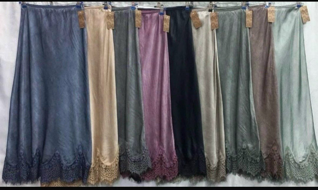 topshop satin and lace maxi skirt in oyster,атласная юбка,бежевая шелковая юбка,юбка,шелковая юбка