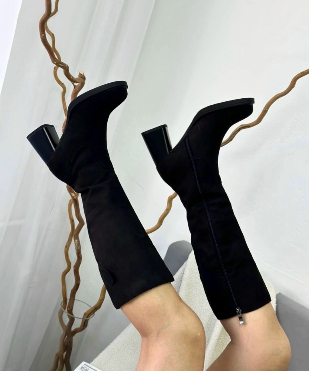 ,зимние женские сапоги,сапоги женские цвет черный,замшевые женские сапоги,сапожки