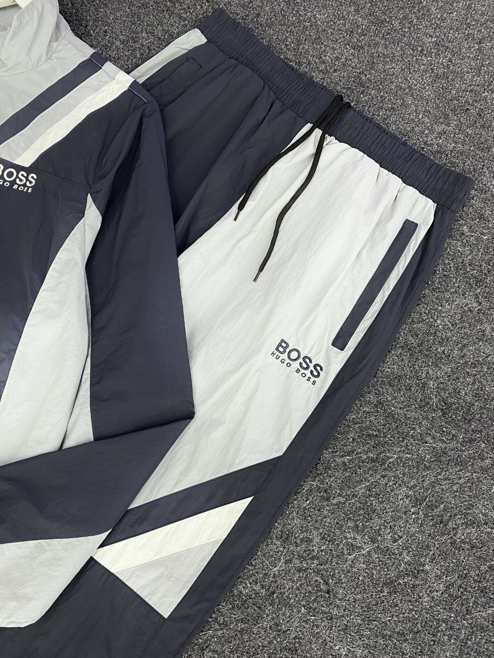 спортивный костюм hugo boss,спортивный костюм boss,мужской спортивный костюм,спортивный костюм,повседневный спортивный костюм