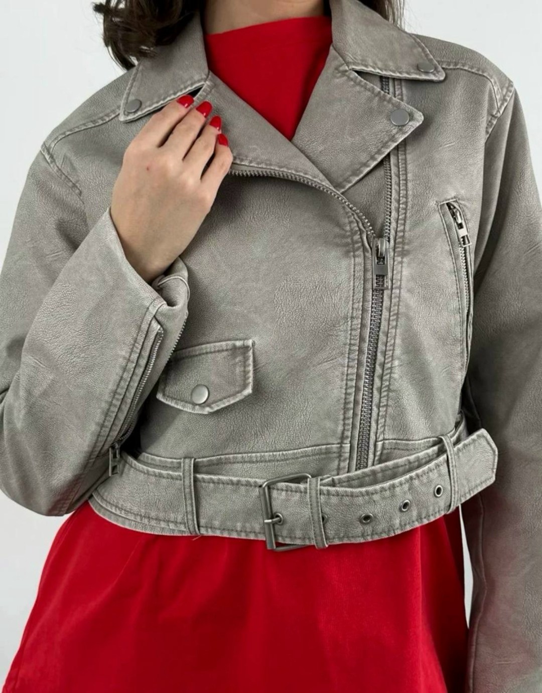 косуха куртка,косуха серая винтажная куртка кожаная оверсайз aftfbasic,женская косуха,косуха,косуха винтажная куртка кожаная oversize серая monyken