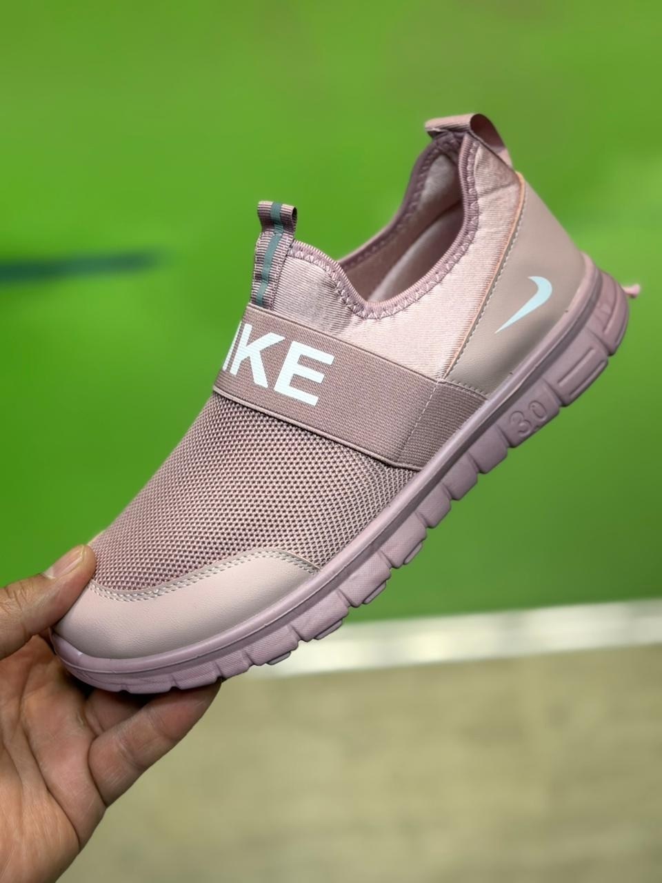 кроссовки,кроссовки nike, спортивная,повседневные кроссовки,кроссовки найк