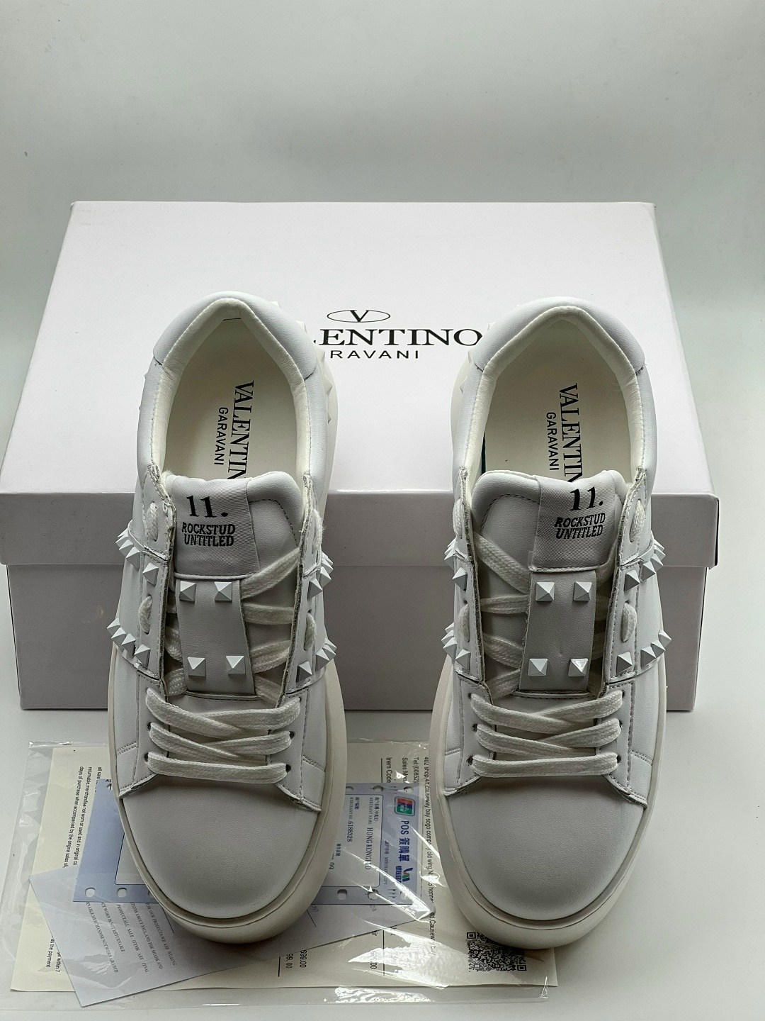 кроссовки женские valentino,кроссовки valentino,,кеды valentino,женские кожаные кроссовки valentino garavani rockstud