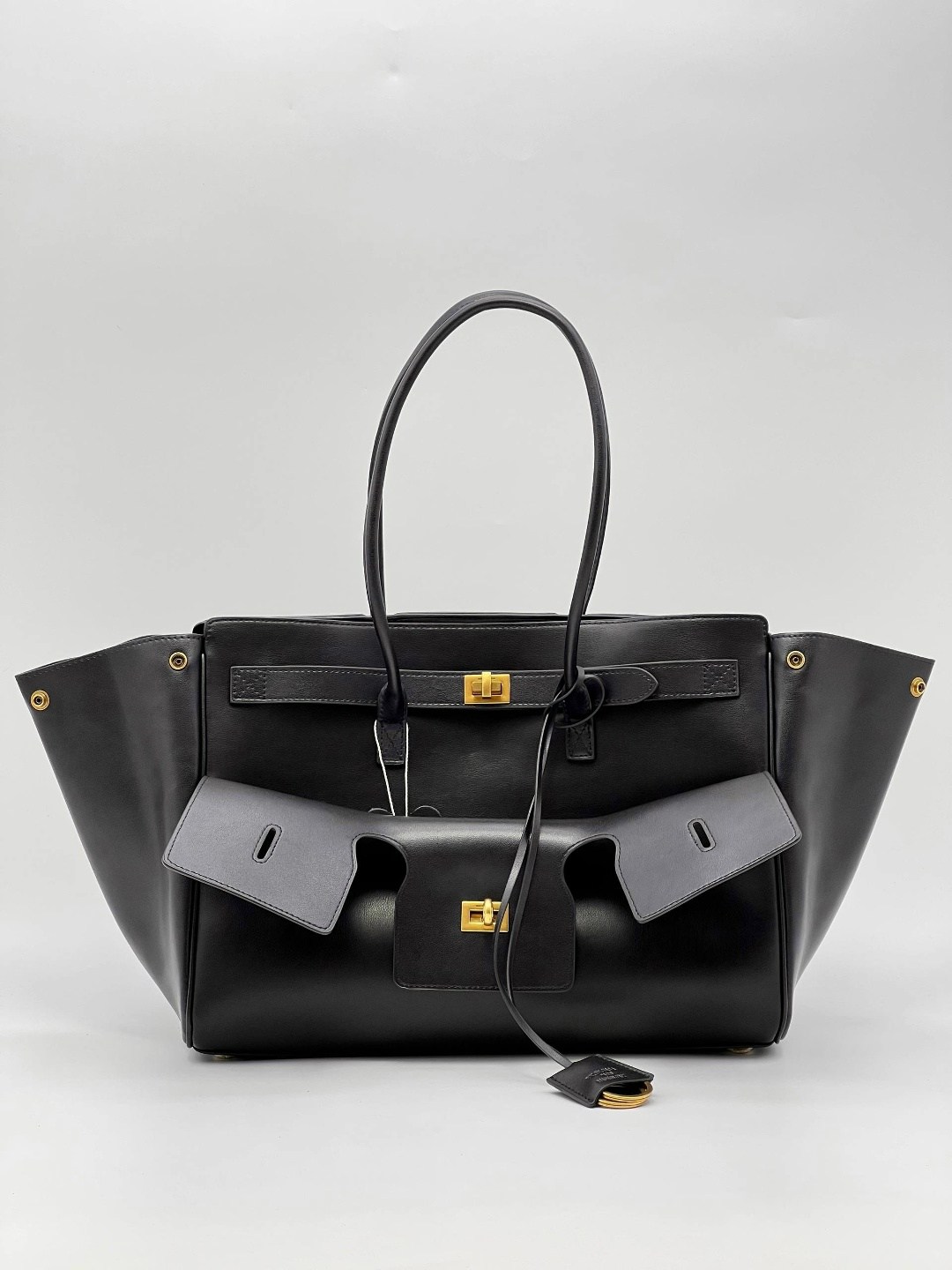 balenciaga сумка,сумка женская balenciaga,bel air средняя универсальная сумка balenciaga,сумка натуральная кожа balenciaga,сумка натуральная кожа 30-25 см реплика balenciaga