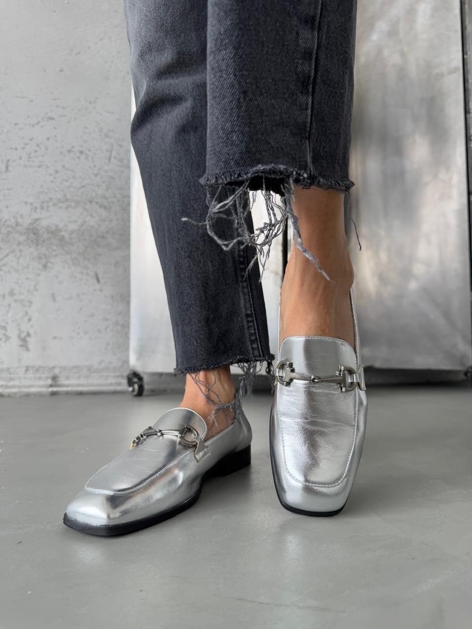 лоферы женские,модные лоферы,лоферы туфли,массивные лоферы,золотистые лоферы