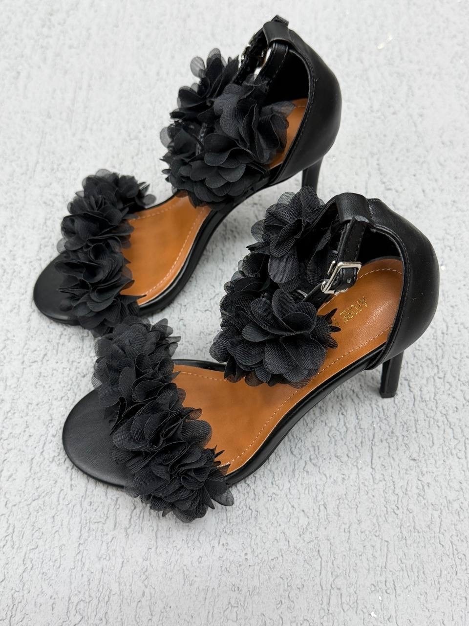 женские босоножки,босоножки открытые,модные босоножки,свадебные босоножки,босоножки с воланами