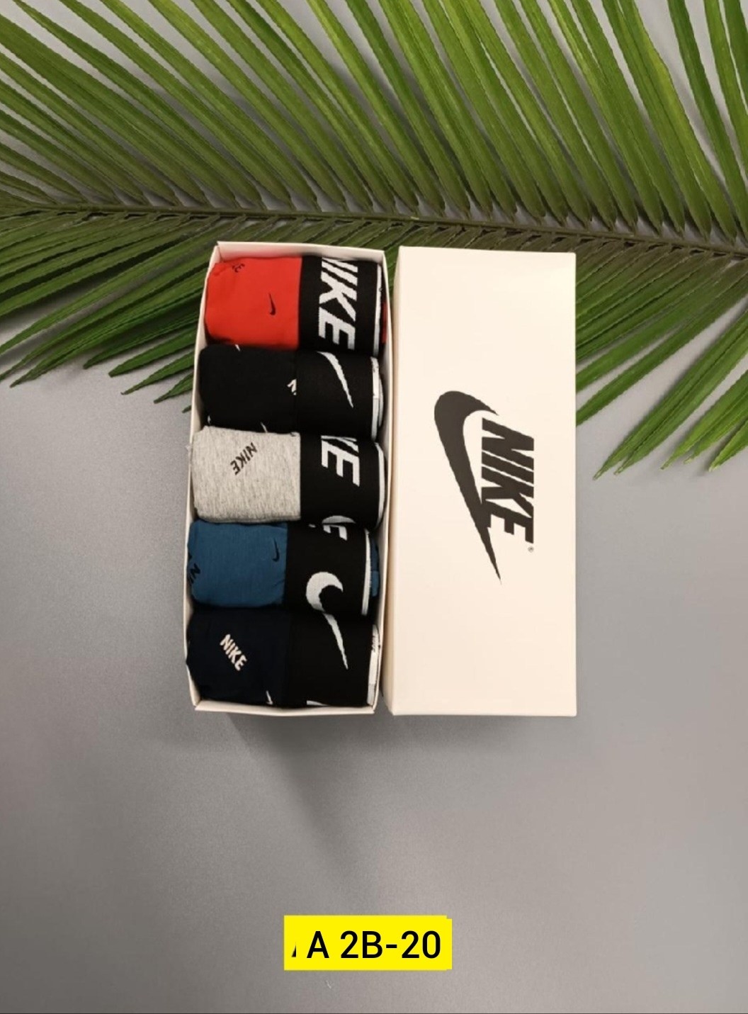 комплект трусов nike,мужские трусы фирменные в коробках,набор мужских трусов,мужские трусы nike,комплект трусов мужские боксеры