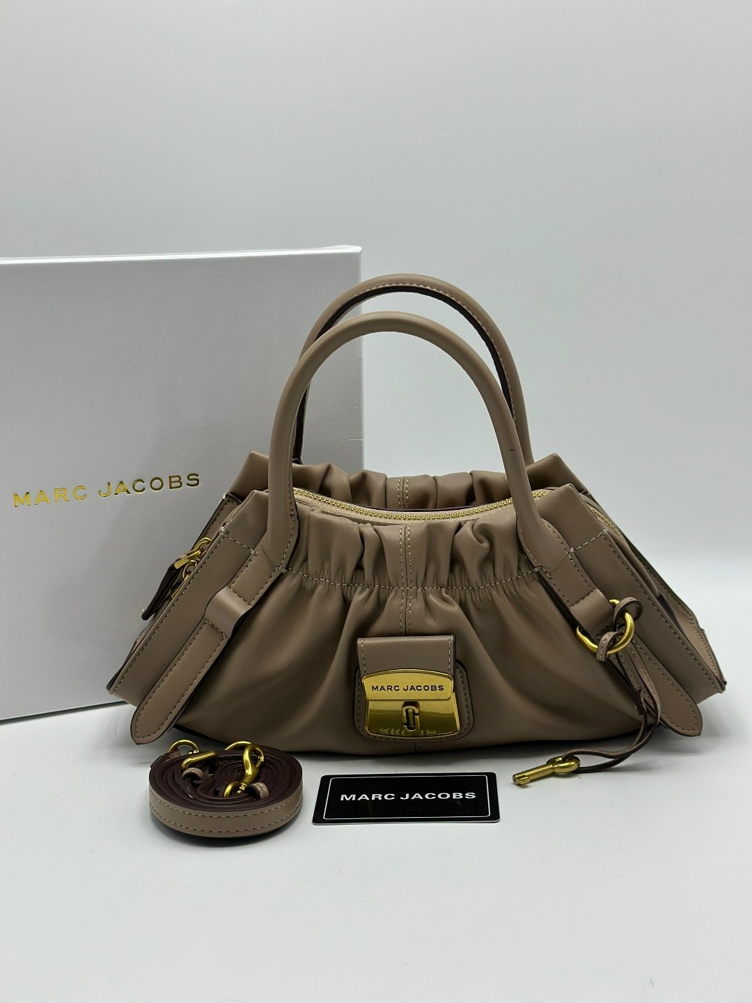marc jacobs сумка женская,marc jacobs сумка,сумка marc jacobs натуральная кожа,сумка женская,сумка marc by marc jacobs