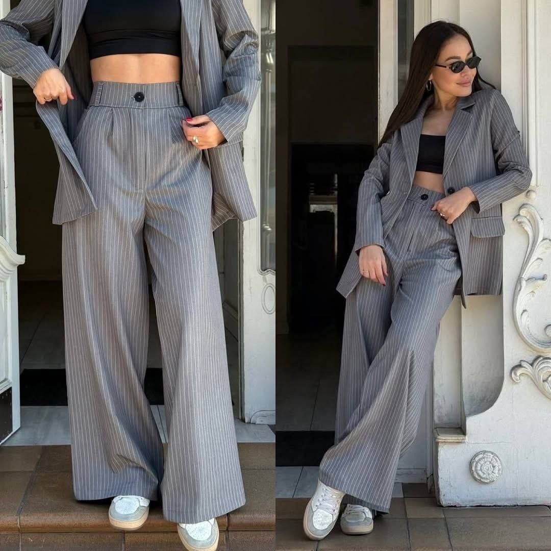 костюм двойка,серый брючный костюм,женские костюмы в полоску,брючный костюм,костюм белый
