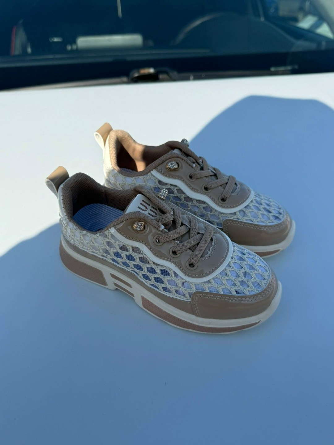 ,детские кроссовки,спортивная ,кроссовки малышам,повседневные кроссовки