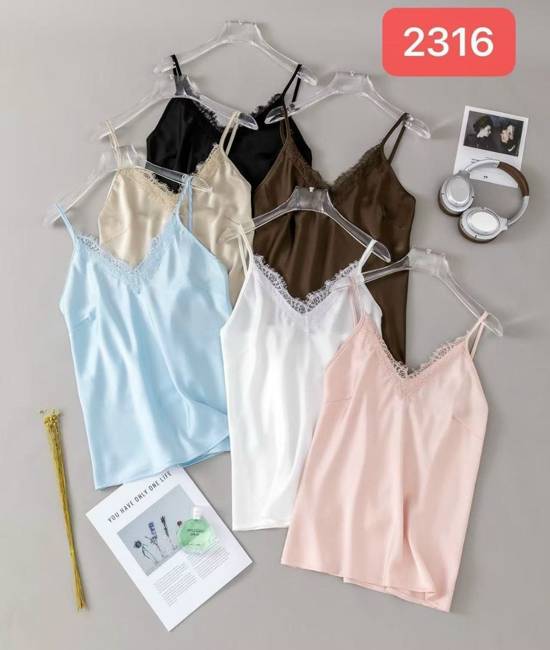 шелковый топ с кружевом,шелковый топ,майка с кружевами,топ с кружевом,топ атласный с кружевом