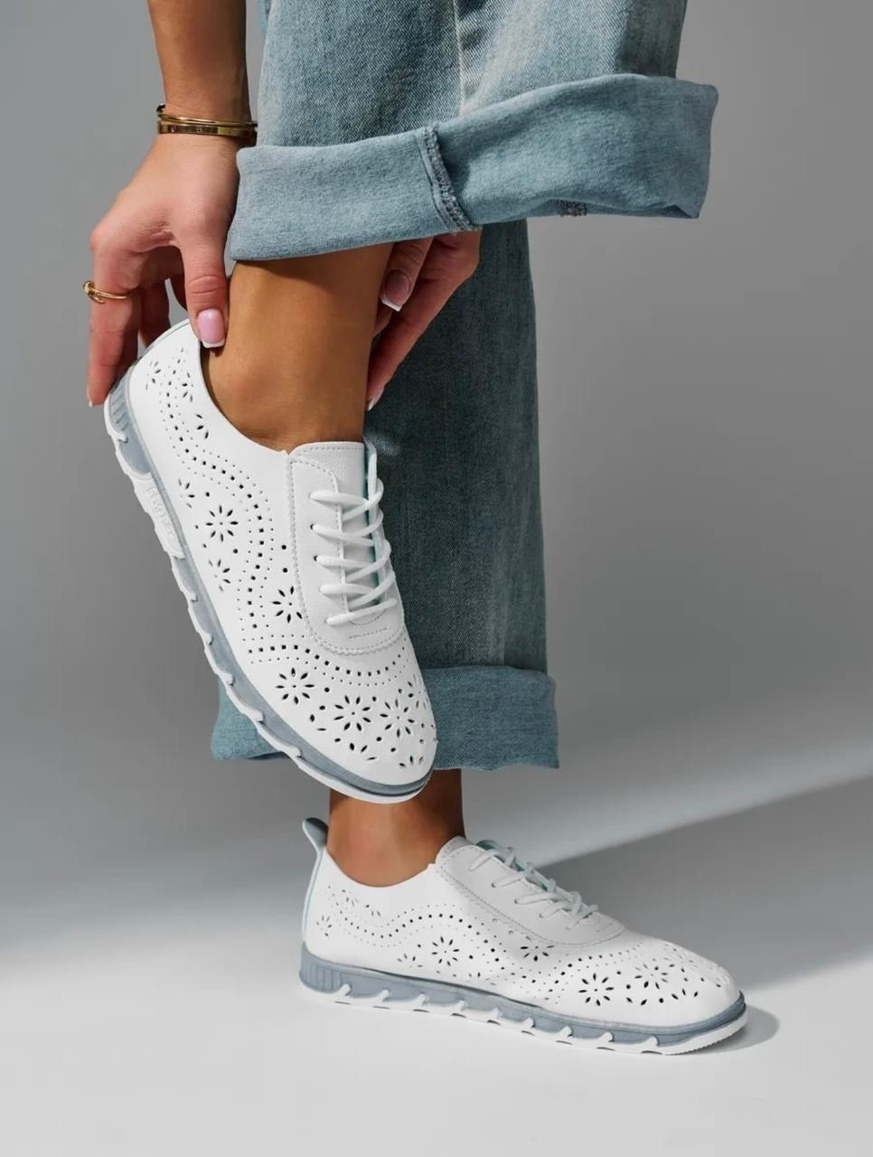 ,кеды женски,кроссовки женскиe,мокасины с перфорацией,кеды с перфорацией