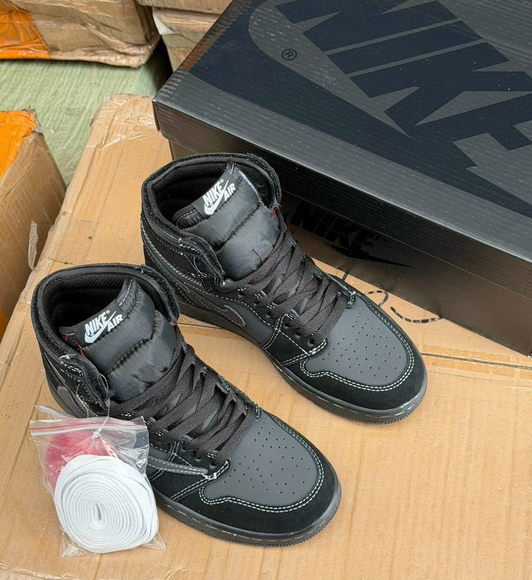 кроссовки nike travis scott x air jordan 1 high black phantom,кроссовки nike air jordan 1 retro high og зимние,nike travis scott x air jordan 1 high black phantom,nike air jordan 1 og "black/phantom"