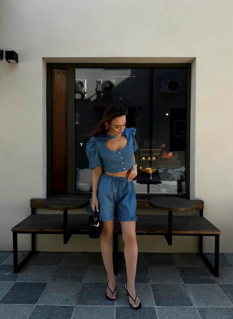 джинсовые костюмы женские,костюм с джинсовыми шортами,костюм женский с шортами,джинсовые костюмы,стильный джинсовый костюм